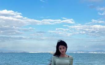 物恋传媒 – 穿越灯火阑珊处：猫耳独家写真合集，记录每一个动人瞬间.txt
