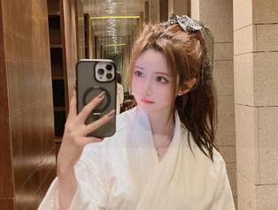 王羽杉居家美图资源大赏，重拾那些令人向往的生活瞬间.txt
