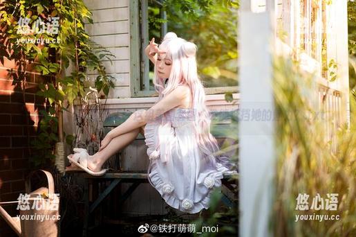 探秘王胖胖u的夏天：这组美图套图，谁能抵挡她的魅力？.txt