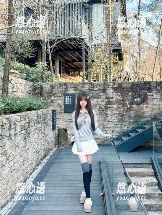 甜予摄影 - 璇璇兔女郎高清作品集：鉴赏时尚与个性的完美交融.txt