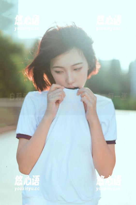 白莉爱吃巧克力 白莉爱吃巧克力的时尚套装合集:每一张图册都值得细品.txt
