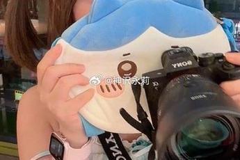 神沢永莉最新图库全新升级，快来看看别看大姐姐啦的迷人瞬间！.txt