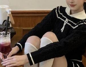秀人网 – 私房写真背后的修女情怀：Elise谭晓彤的艺术探索之路.txt