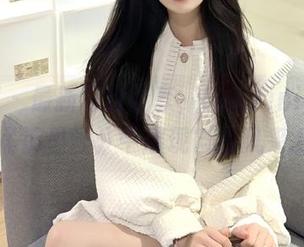 秀人网 – 最新写真分享，FoxYini孟狐狸在《裤里丝》中展现自我风采.txt