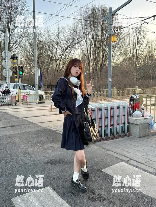 秀人网 - HeyuZhang婚纱图包，展现每位新娘的优雅与独特，快来享受视觉盛宴！.txt