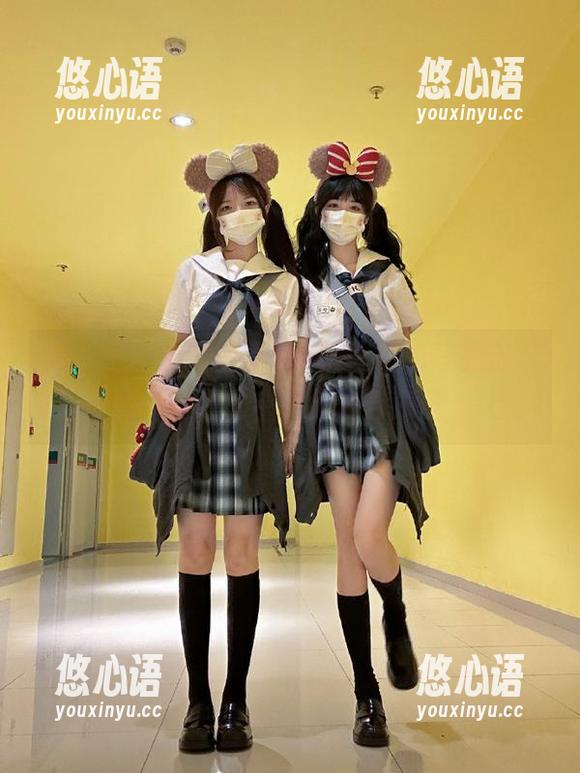 秀人网 - 在线揭秘icy猪温柔的写真艺术，探索她作品中的柔情与力量.txt