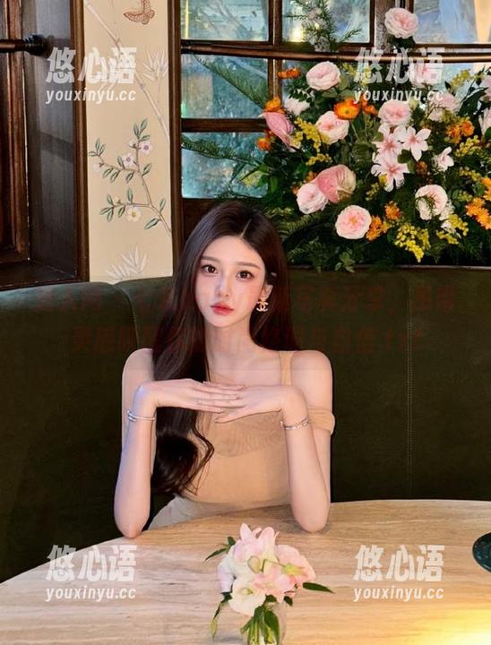 秀人网 - 七米baby最新写真分享，吊带灵感唤醒你的时尚格调与自信.txt