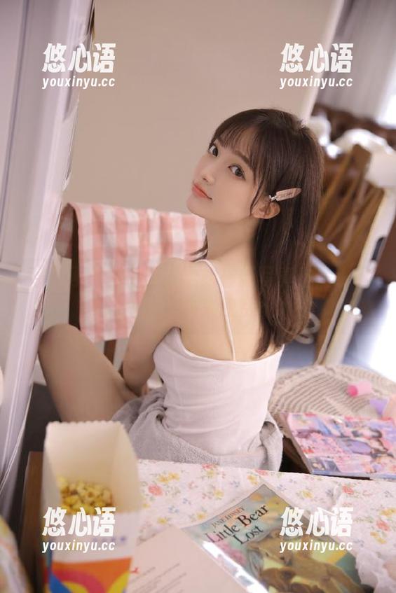 秀人网 - 九千柒柒学姐最新写真作品现已入驻图库，快来欣赏！.txt