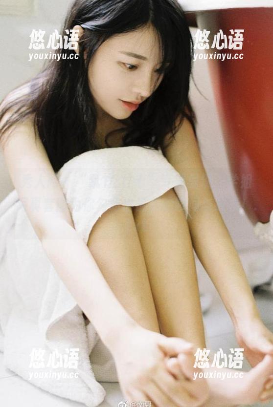 秀人网 - “凯竹·廿十”专属呈现，学姐写真套图为你勾勒出最美的瞬间与故事！.txt