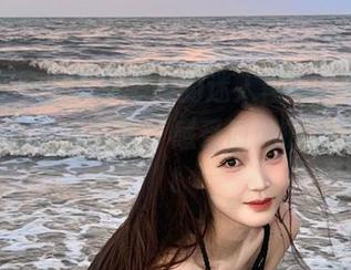 秀人网 – 分享刘婷婷的迷人图包，尽享裤里丝的细腻与优雅，感受时尚的力量！.txt