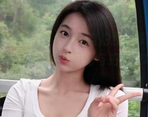秀人网 – 夏诗诗Sally自拍独家原图分享：完美呈现她的个人风格与拍摄技巧！.txt