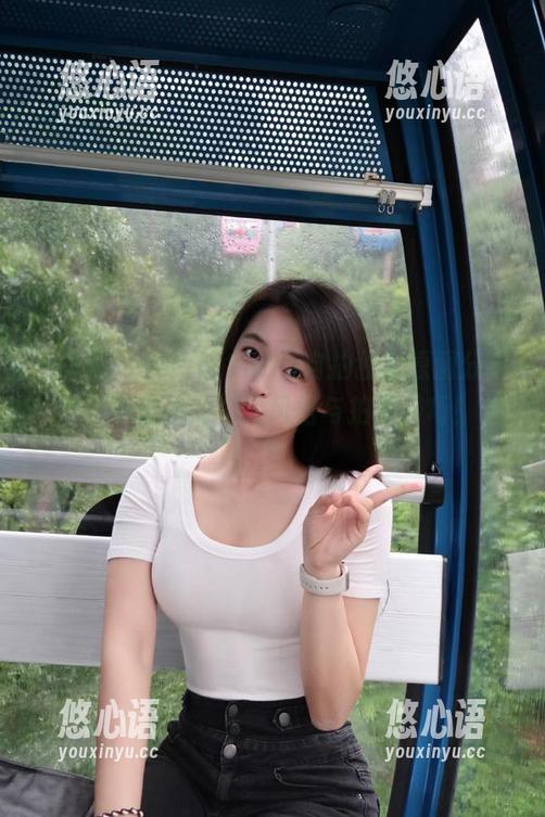 秀人网 - 夏诗诗Sally自拍独家原图分享：完美呈现她的个人风格与拍摄技巧！.txt