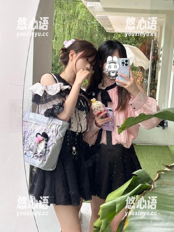 秀人网 - 与奈汐酱nice共度万圣节，私拍图集展现无限创意与万圣节的魅力.txt