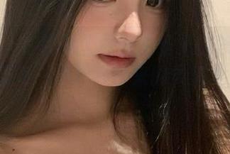秀人网 – 在奶瓶土肥圆无圣光的旗袍写真中，感受每一缕轻纱带来的柔情与温暖.txt