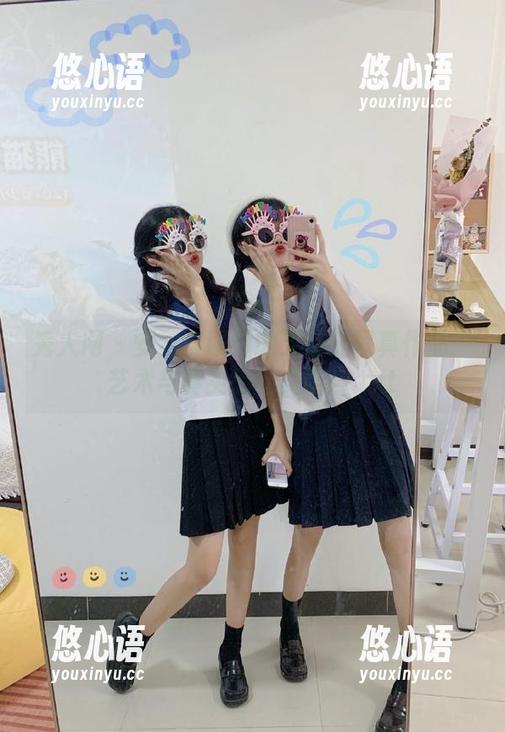 秀人网 - 安然与眼镜的无圣光写真作品：艺术与真实的完美结合.txt
