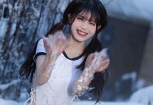 秀人网 – 高清呈现小乔babyb网袜图册，时尚与艺术的完美结合.txt