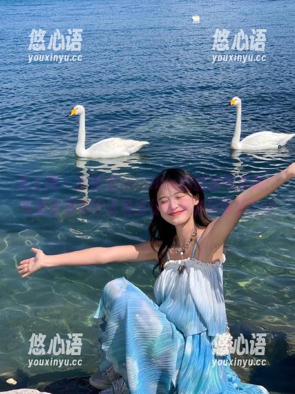 秀人网 - 小茉莉jasmine的旅拍写真集：每张原图都诉说着旅行的精彩与情感.txt