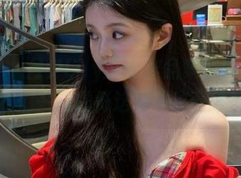 秀人网 – 月夕Lily天使作品集的原图解析，让我们一起揭开这层神秘面纱！.txt