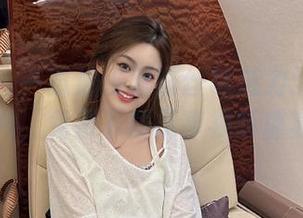 秀人网 – 一览油田溪溪丝袜魅力：分享唯美图片，免费下载尽享视听盛宴.txt