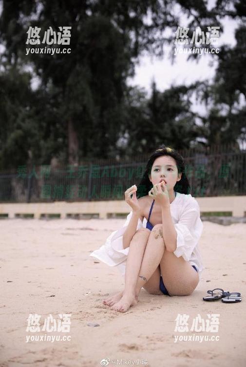 秀人网 - 王乔恩Abby红裙写真作品，原图捕捉动人瞬间与柔美风姿.txt