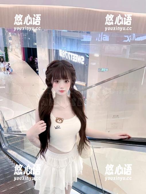 秀人网 - 王楚璇泳衣写真集，让你怦然心动的阳光套图！.txt