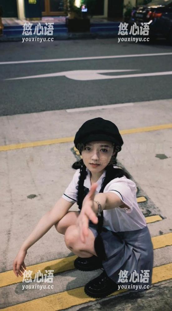 秀人网 - 不容错过的瑞莎Trista御姐写真图包：艺术与性感的完美结合.txt