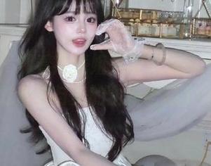 秀人网 – 观看筱慧姐姐写真原图，感悟她对青春与美的全新诠释.txt