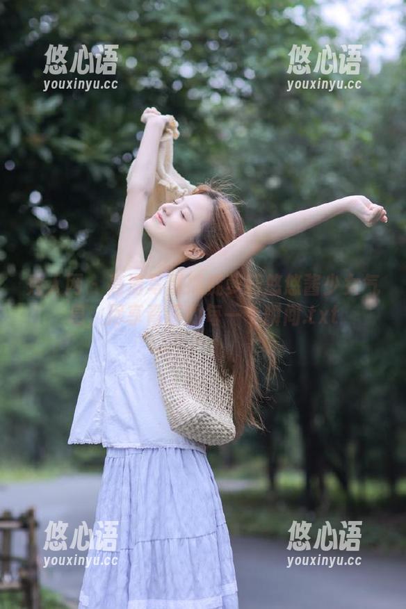 秀人网 - 高清写真捕捉萝莉悠悠酱少女气息，尽享青春的每一个瞬间.txt