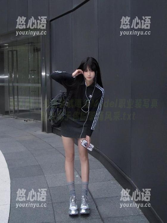 秀人网 - 免费尝试葛征Model职业装写真，塑造属于你的职场风采.txt