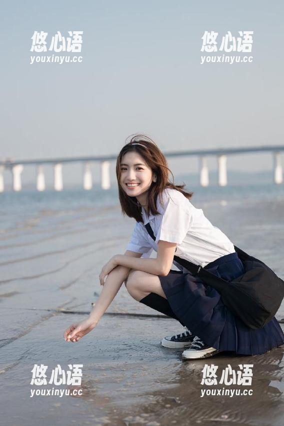 秀人网 - 免费分享蓝夏体操服照片，看看谁才是最强运动气息的女神！.txt