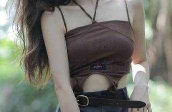 秀人网 – 探寻闵妮夏日的魅力，全套图集带你领略清新自然的美.txt