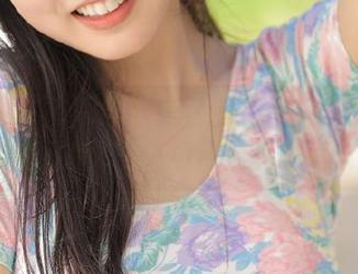 秀人网 – 陈思琪的夏日私拍作品集：清新自然的夏日气息尽显其中.txt