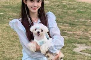 美媛馆 – 王馨瑶最新居家图包发布，细腻呈现生活中的每一个美好时刻.txt