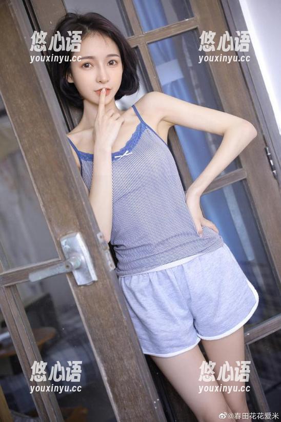 美媛馆 - 绮里嘉Carina连体衣作品的奇幻之旅，图库里的穿搭让人哭笑不得！.txt
