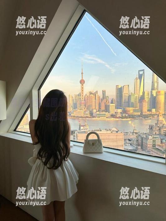 前辈的宝藏图册，肉扣热热子带你一起cos出差乐趣无限！.txt