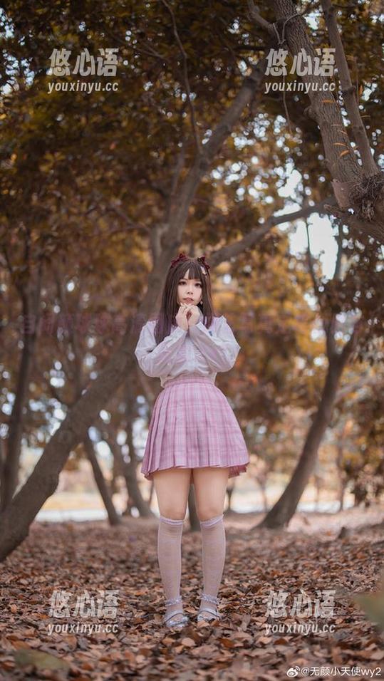 自闭颜球球高清图库：绳艺写真定格优雅与张力.txt