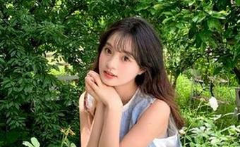 舞蹈生日记 – 迷人灵儿油亮作品全集，带你深入她的原图背后故事.txt