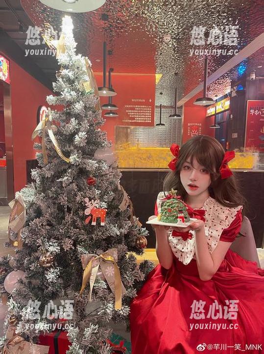 芊川一笑MNK皮衣写真原图大揭秘，精彩合集展现她的多面风情！.txt