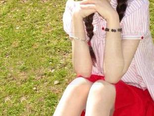 花漾show – 小不点短裤写真合集：她的夏日故事，满满都是清新气息.txt