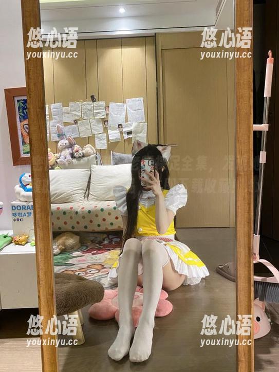 微密圈 - 一览若若老师裸足全集，发现她精致的足部艺术作品，立即下载收藏！.txt