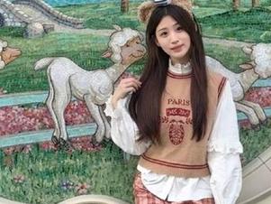 微密圈 – 轩子巨二兔原神凝光傲视群芳，原图与图包一次性揭秘！.txt