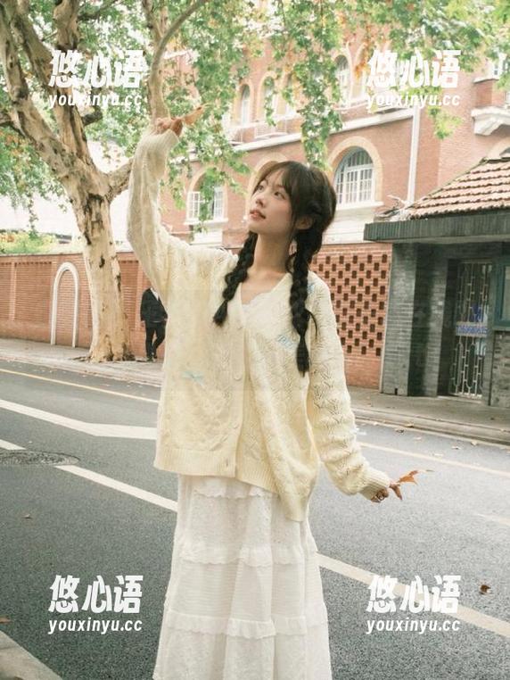青豆客 - 王乔恩Abby双马尾美图在线曝光，甜美与活力完美结合！.txt