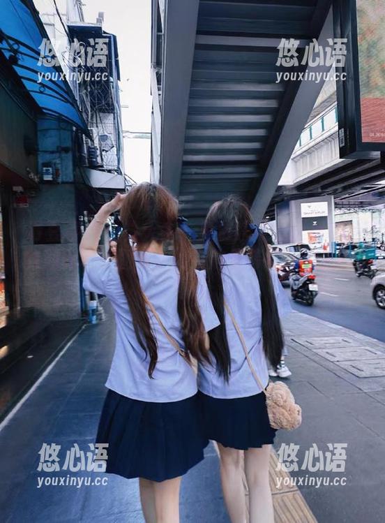 青豆客 - 一览无余：免费获取绮里嘉ula的油亮写真图片，尽在这里等你来欣赏！.txt