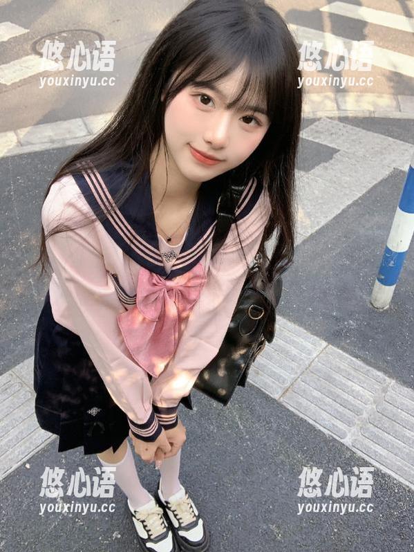 青豆客 - 莫晓茜sunny眼镜作品：无圣光下的完美瞬间，真是美得不可思议！.txt